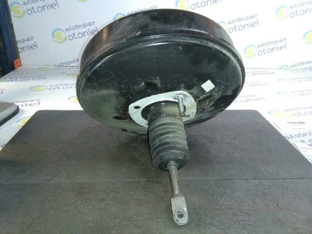 Wzmacniacz próżniowy hamulców 8200837097 OPEL