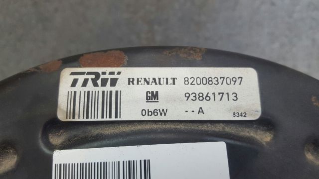 Wzmacniacz próżniowy hamulców 8200837097 RENAULT