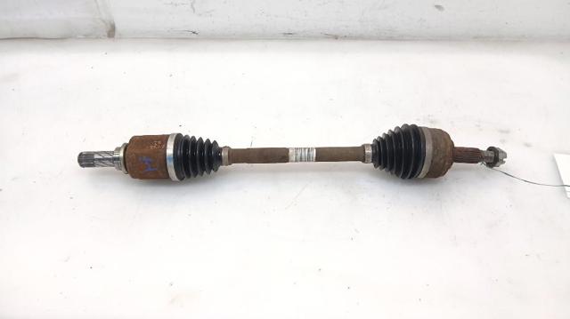Półoś napędowa przednia lewa 8200847584 RENAULT