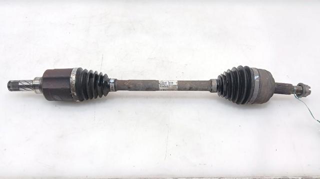 Półoś napędowa przednia lewa 8200847584 RENAULT