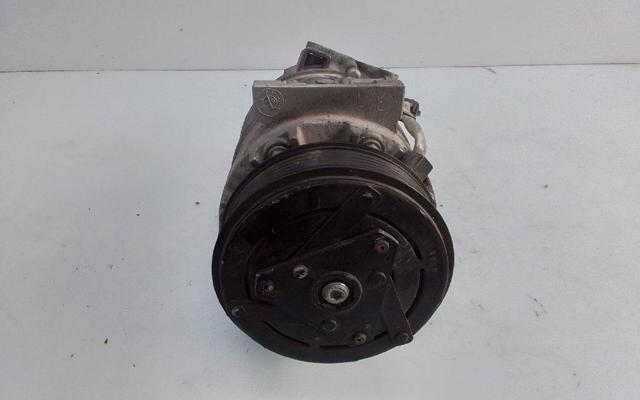 Sprężarka klimatyzacji 8200848916 RENAULT