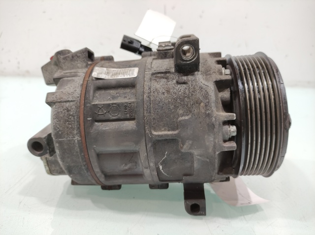 Sprężarka klimatyzacji 8200848916B OPEL