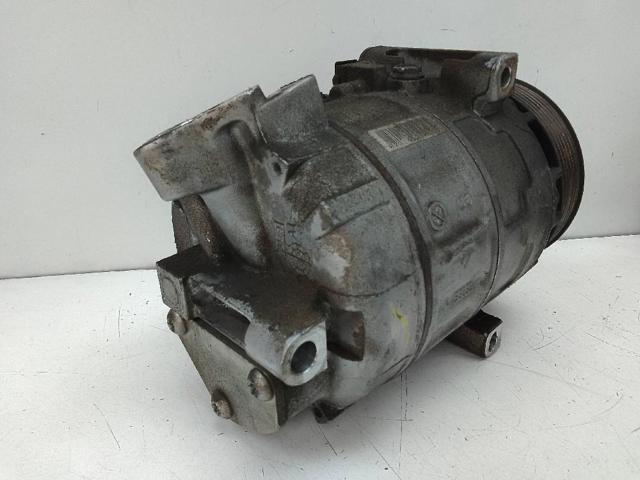 Sprężarka klimatyzacji 8200848916R RENAULT