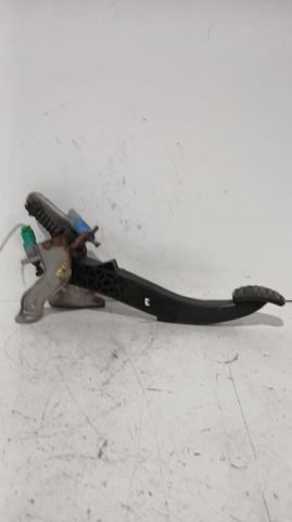 Kupić Pedał sprzęgła Renault Megane II BM0, CM0, BM1, CM1 w dobrej cenie