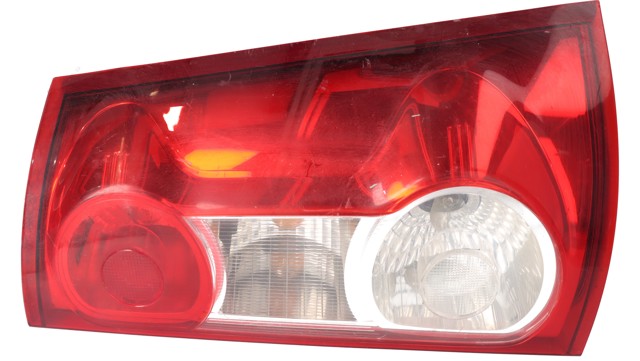 Lampa zespolona tylna prawa 8200864610 RENAULT