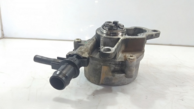 Pompa podciśnienia Renault Master 3 FV, JV