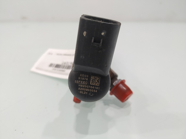 Wtryskiwacz paliwa 8200903034 RENAULT