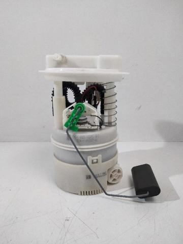 Moduł pompy paliwowej z czujnikiem poziomu paliwa 8200903683 RENAULT