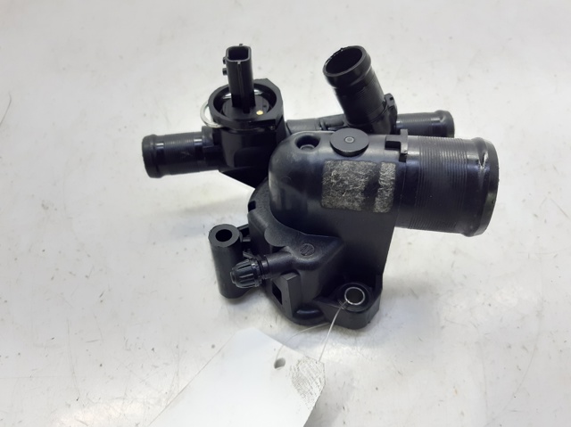 Obudowa termostatu Nissan X-Trail
