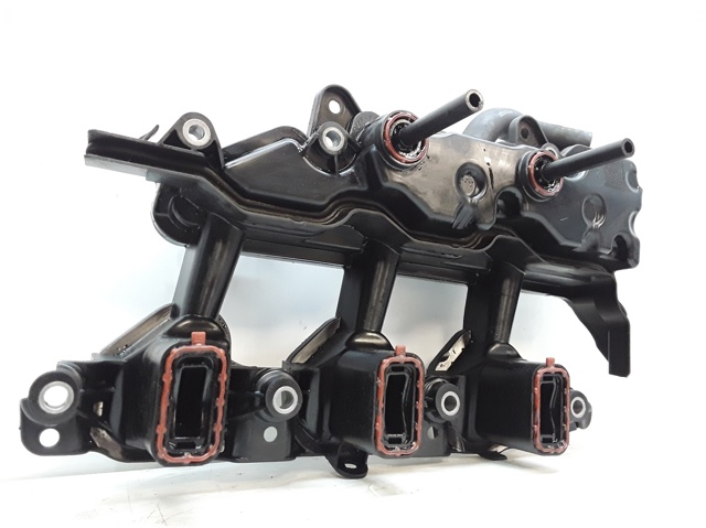 Pokrywa zaworowa 8200924262 NISSAN