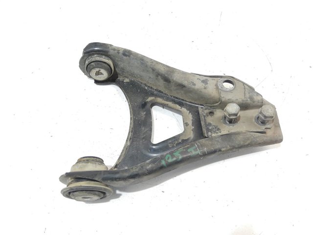 Wahacz zawieszenia przedniego dolny lewy 8200942407 RENAULT