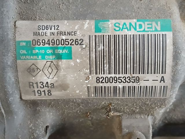 Sprężarka klimatyzacji 8200953359A RENAULT