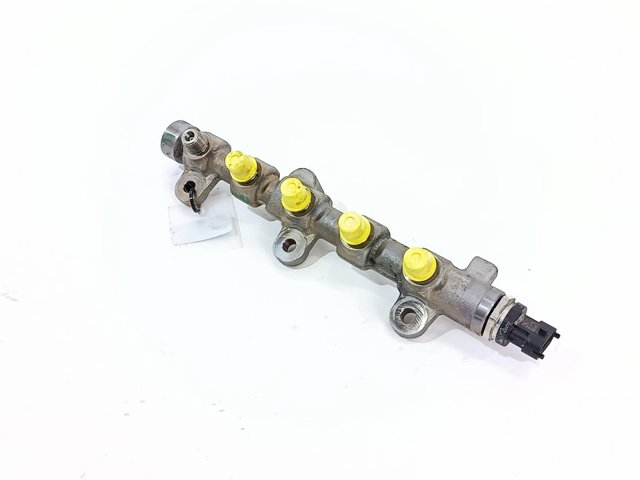 Pompa wtryskowa wysokiego ciśnienia 8200954113 RENAULT