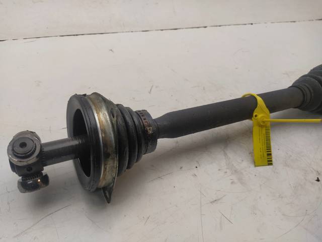 8200985010 Renault (RVI)