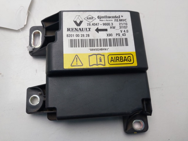 8201002828 Renault (RVI)