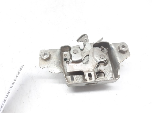 Kupić Zamek maski Renault Clio III BR01, CR01 w dobrej cenie