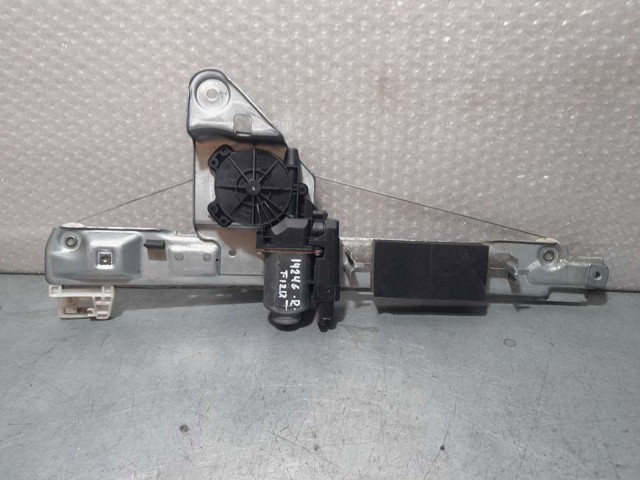 Mechanizm podnoszenia szyby drzwi tylnych lewych 8201010924 RENAULT