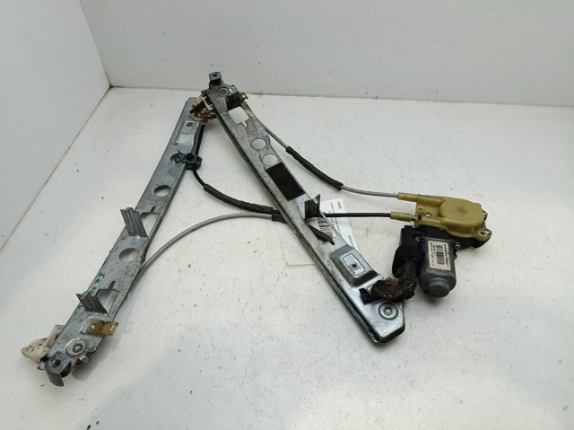 Mechanizm podnoszenia szyby drzwi przednich lewych 8201010926 RENAULT