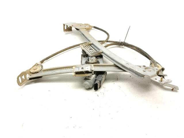 Mechanizm podnoszenia szyby drzwi przednich prawych 8201010931 RENAULT