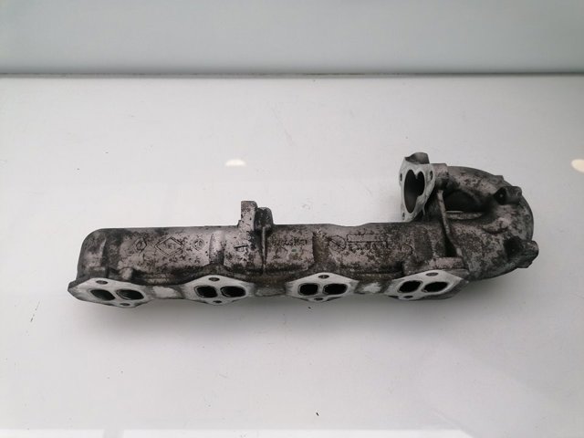 Kolektor ssący 8201022367 RENAULT