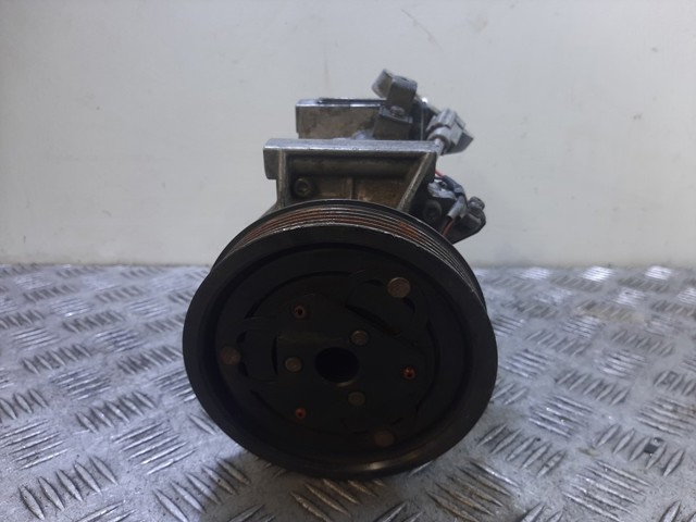 8201025121 Renault (RVI)