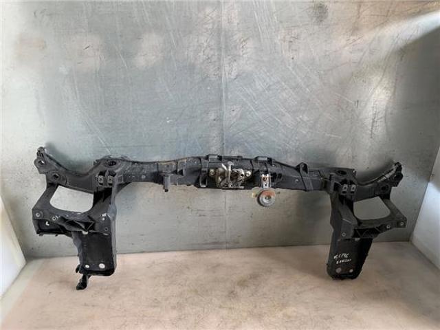 Osłona chłodnicy kompletna (panel mocowania reflektorów) 8201130847 RENAULT