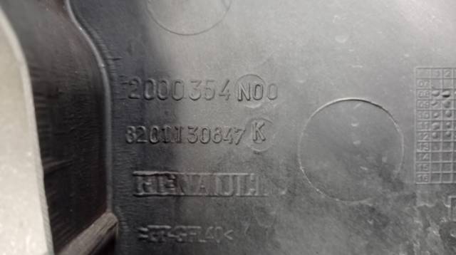 Osłona chłodnicy kompletna (panel mocowania reflektorów) 8201130847 RENAULT