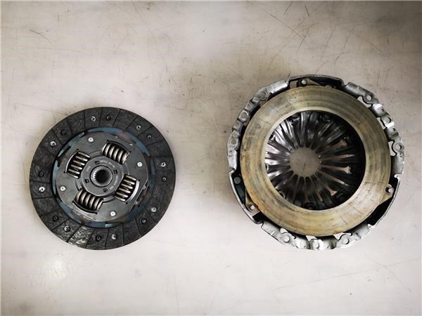 8201516550 Renault (RVI)