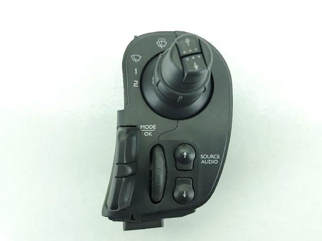 8201577528 Renault (RVI)