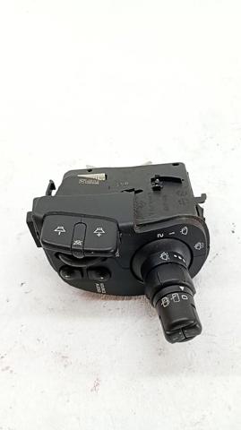 8201590631 Renault (RVI)