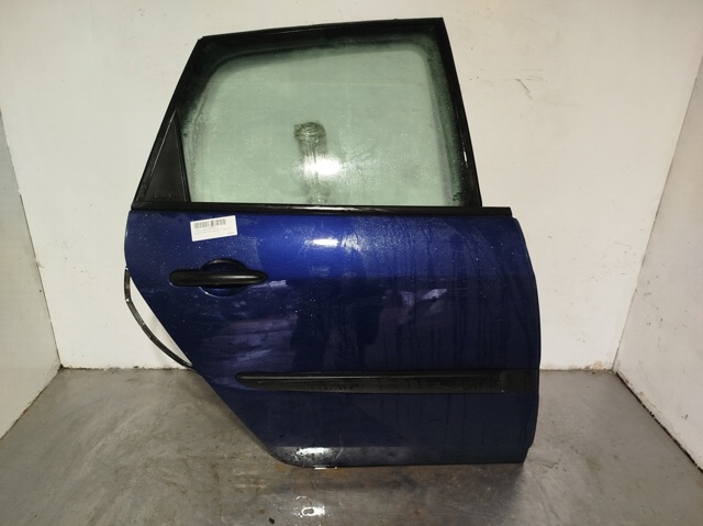 Drzwi tylne prawe 821005158R RENAULT