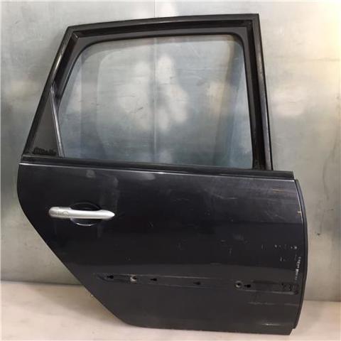 Drzwi tylne prawe 821005158R RENAULT