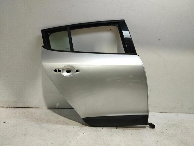 Drzwi tylne prawe 821006014R RENAULT