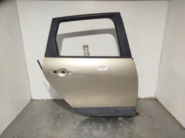 Drzwi tylne prawe 821009283R RENAULT