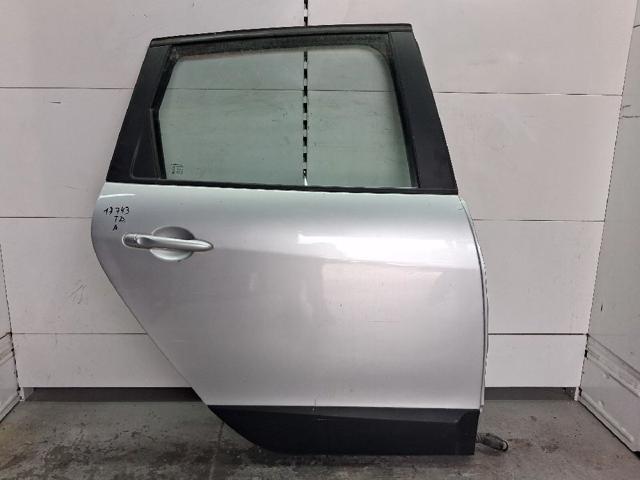 Drzwi tylne prawe 821009283R RENAULT