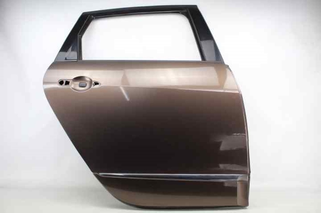 Drzwi tylne prawe 821009283R RENAULT