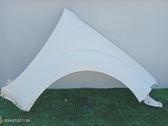 Drzwi tylne prawe 82100EB30J NISSAN