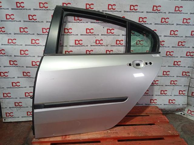 Drzwi tylne lewe 821010023R RENAULT