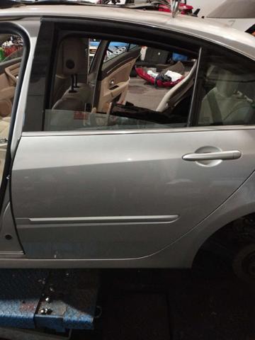 Drzwi tylne lewe 821010023R RENAULT