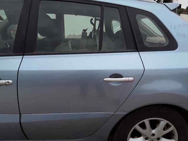 Drzwi tylne lewe 821010028R RENAULT