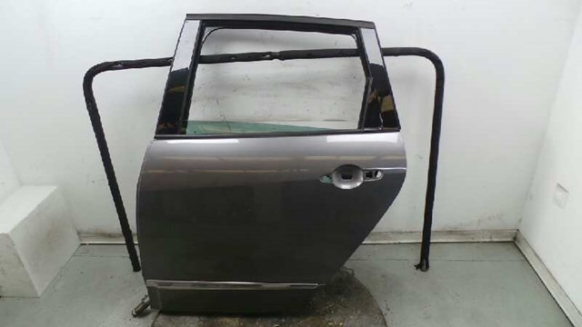 Drzwi tylne lewe 821012747R RENAULT
