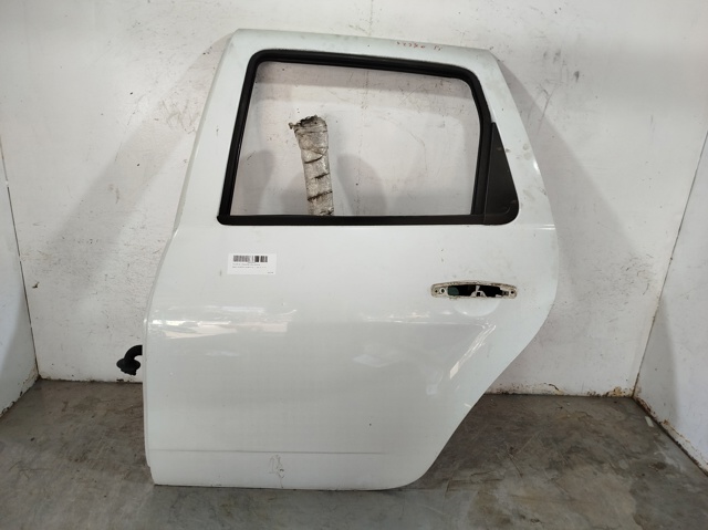 Drzwi tylne lewe 821012768R RENAULT
