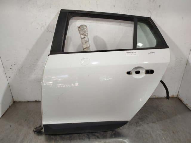 Drzwi tylne lewe 821012909R RENAULT