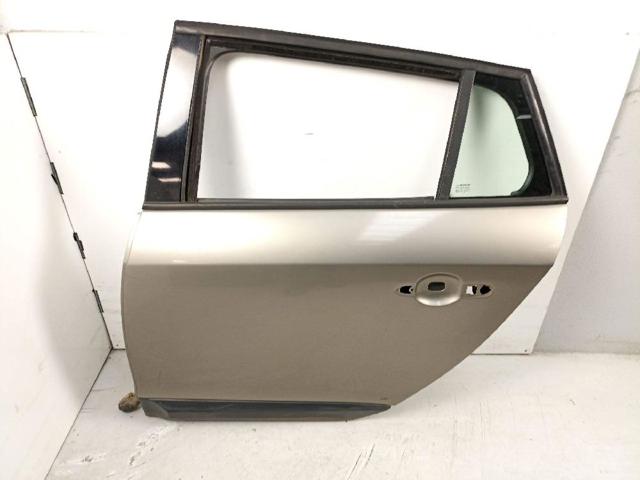 Drzwi tylne lewe 821012909R RENAULT