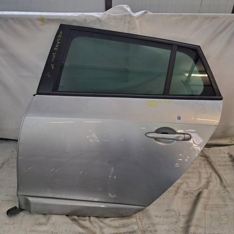 Drzwi tylne lewe 821013264R RENAULT
