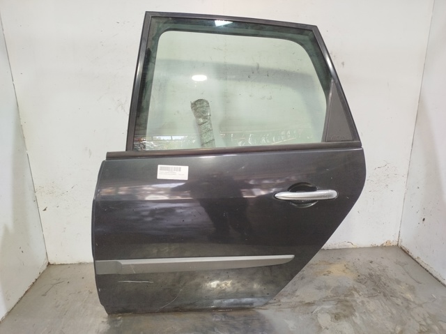 Drzwi tylne lewe 821014922R RENAULT