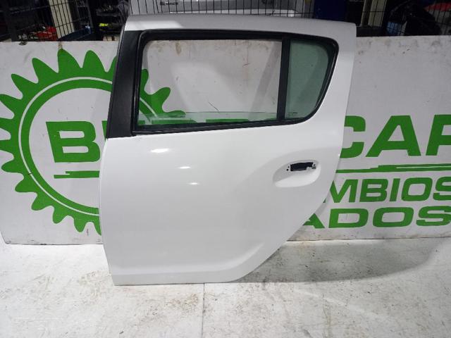 Kupić Drzwi tylne lewe Dacia Sandero I BS0, 1 w dobrej cenie