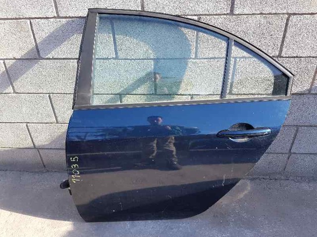 Drzwi tylne lewe 82101BA030 NISSAN