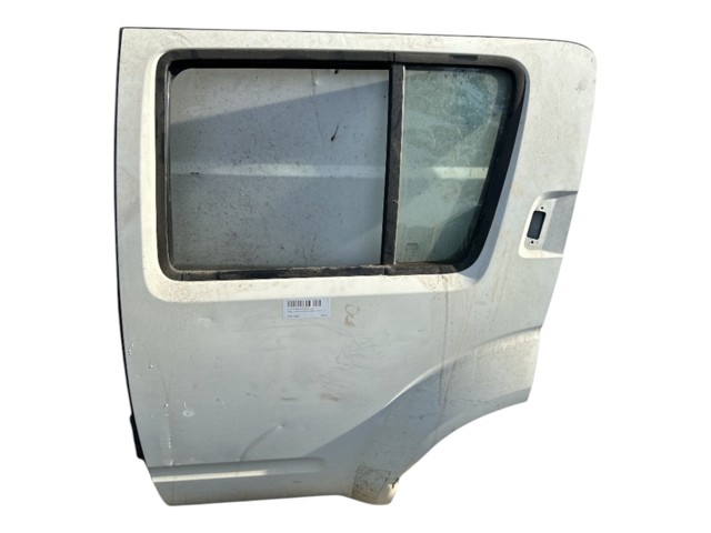 Drzwi tylne lewe 82101EB330 NISSAN