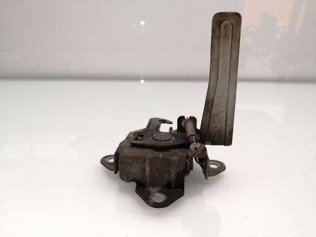 Zamek maski Suzuki Swift 3 RS